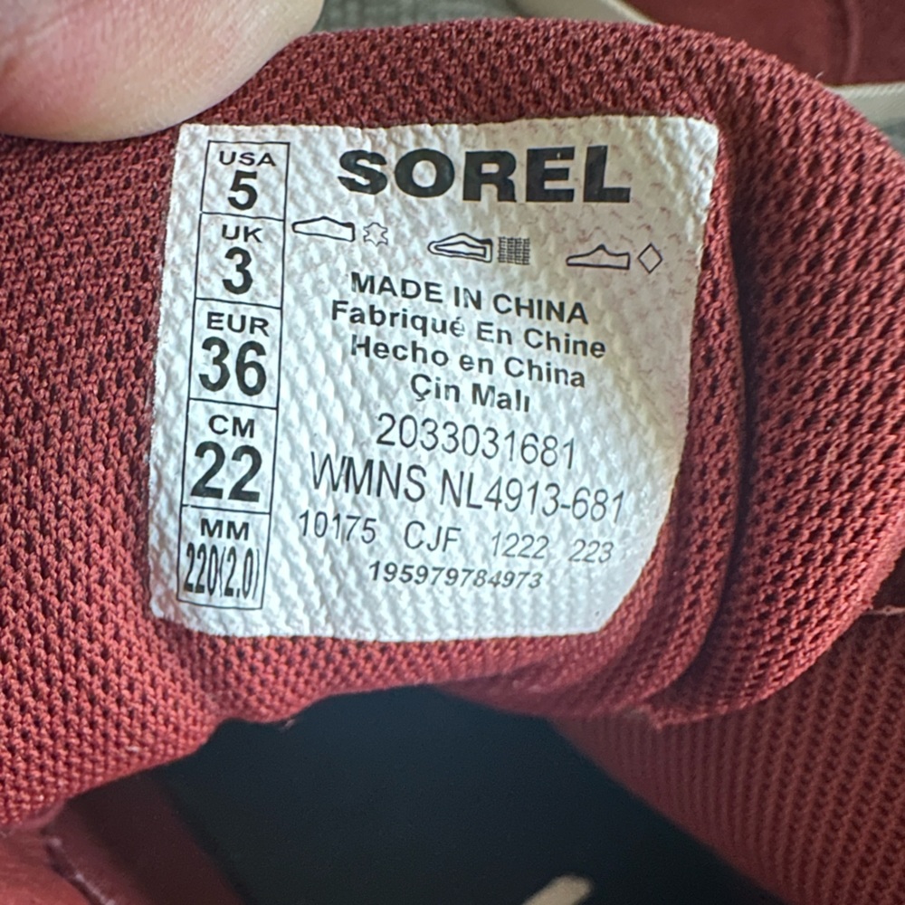 SOREL Women's Out N About Wedge Boot in Spice Chalk size 5 - Picture 10 of 10